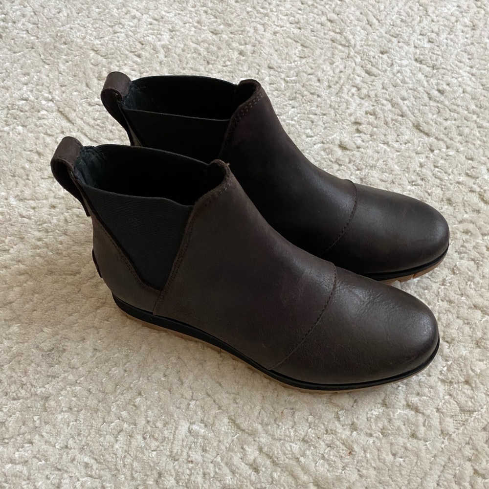 Sorel Chelsea Boots
